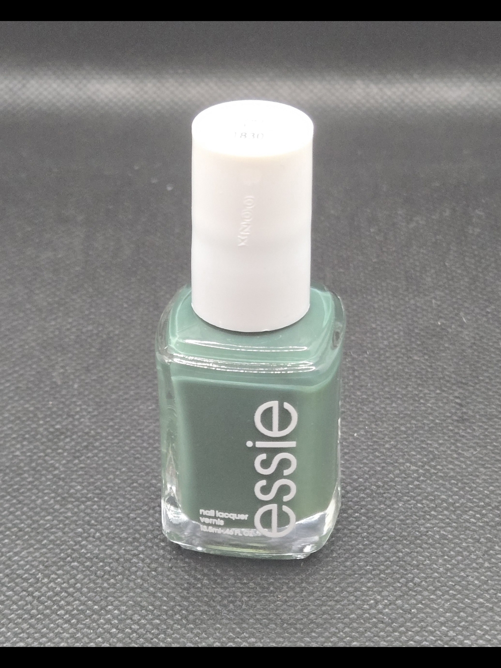 Essie "toad you so" 1830